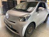 Toyota IQ iQ + - Toyota IQ: Automatik
