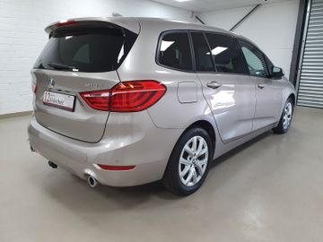 BMW 218 - 9