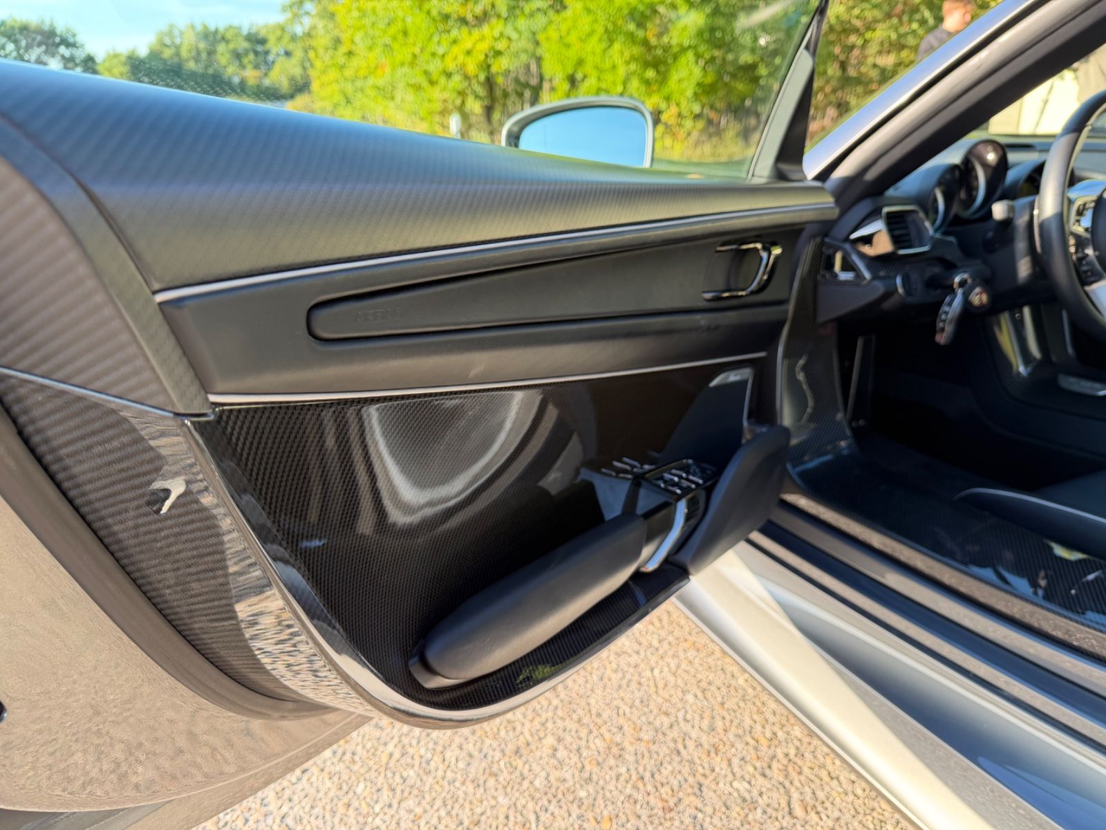 Porsche 918 Spyder METEORGRAU  LIFT 11