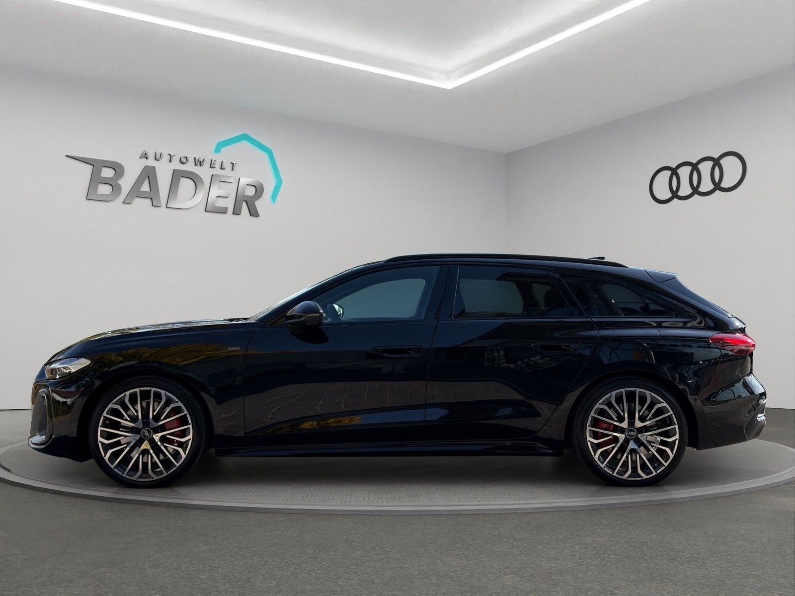 Audi A5 Avant e-hybrid quattro 270 kW S tronic imagem 3