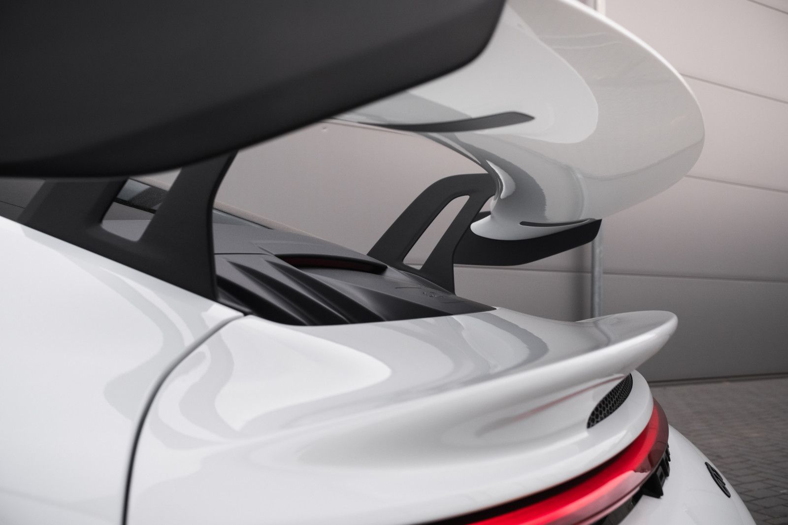 Fahrzeugabbildung Porsche 992/911 GT3-Lift-LED-Matrix-Vollschale