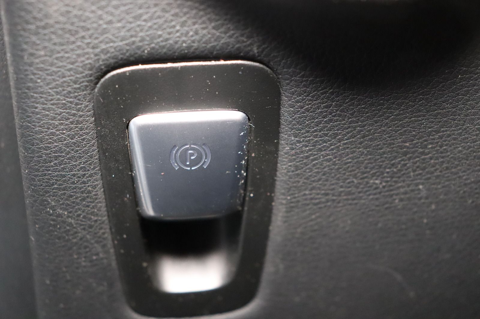 Fahrzeugabbildung Mercedes-Benz V 220 d * ILS * LED * Sitzhzg. * Tempomat