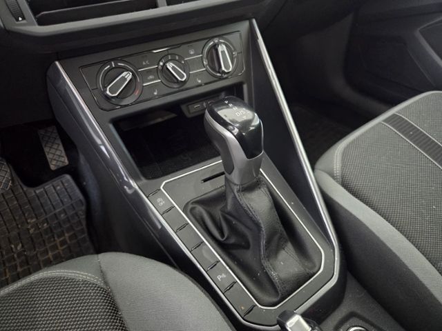 Polo Style 1.0 TSI DSG MATRIX NAV APP PDC GJR