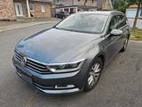 Volkswagen Passat Variant Comfortline BMT/Start-Stopp - Volkswagen Passat Variant mit Diesel-Antrieb: Grau, Alarmanlage