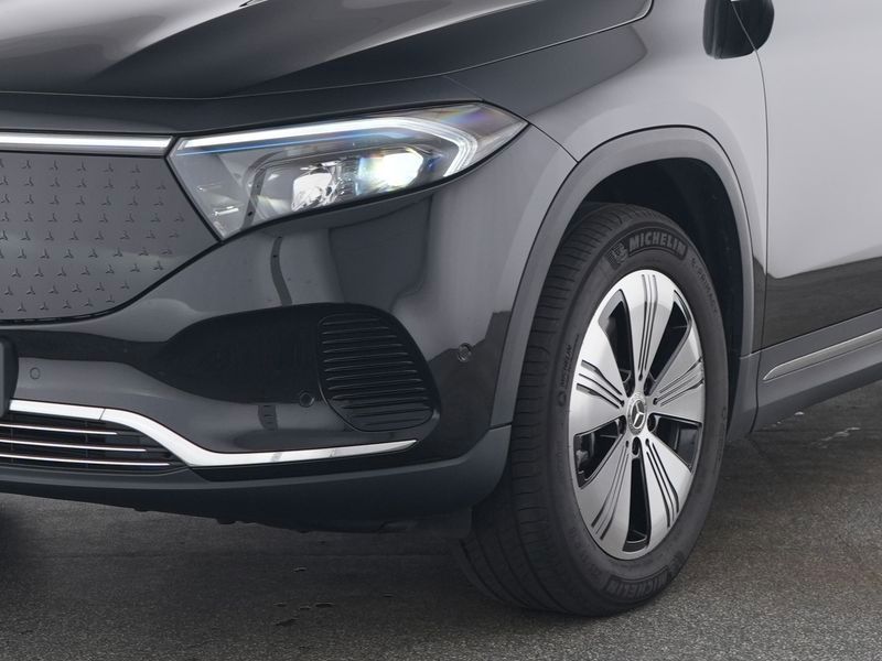 Fahrzeugabbildung Mercedes-Benz EQA 250+ BONUS+PANO+AMBIENTE+LENKRADHEIZ+KAMERA+