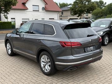 Volkswagen Touareg - 3