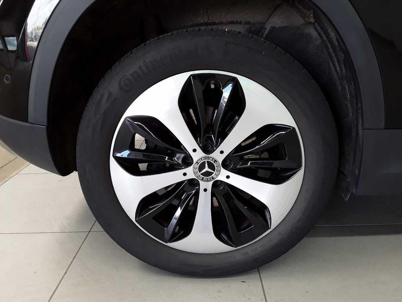 Mercedes-Benz GLA 250-Progressive BusiP PANO KAM StHz