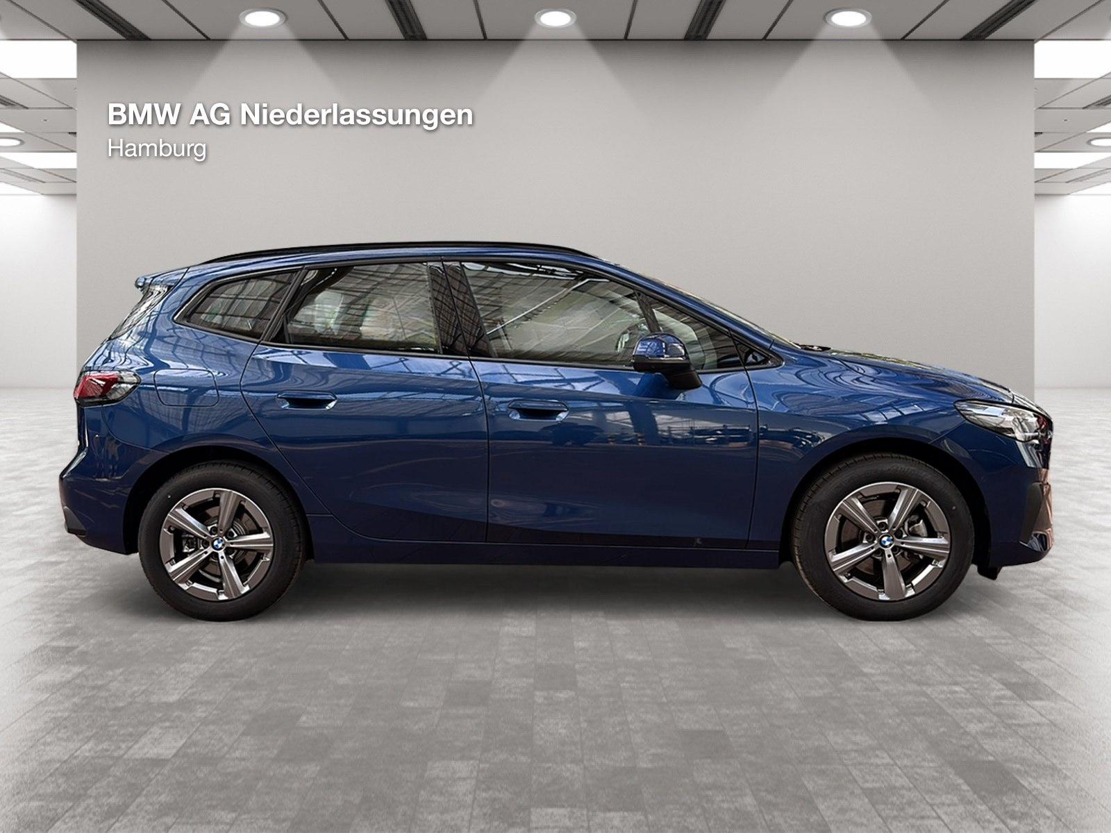 BMW 220i Active Tourer AHK Driv.Assist+ Head-Up LED