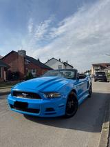 Ford Mustang Coupé/Cabrio Automatik,Sidepi... - Ford Mustang Gebrauchtwagen in Bochum