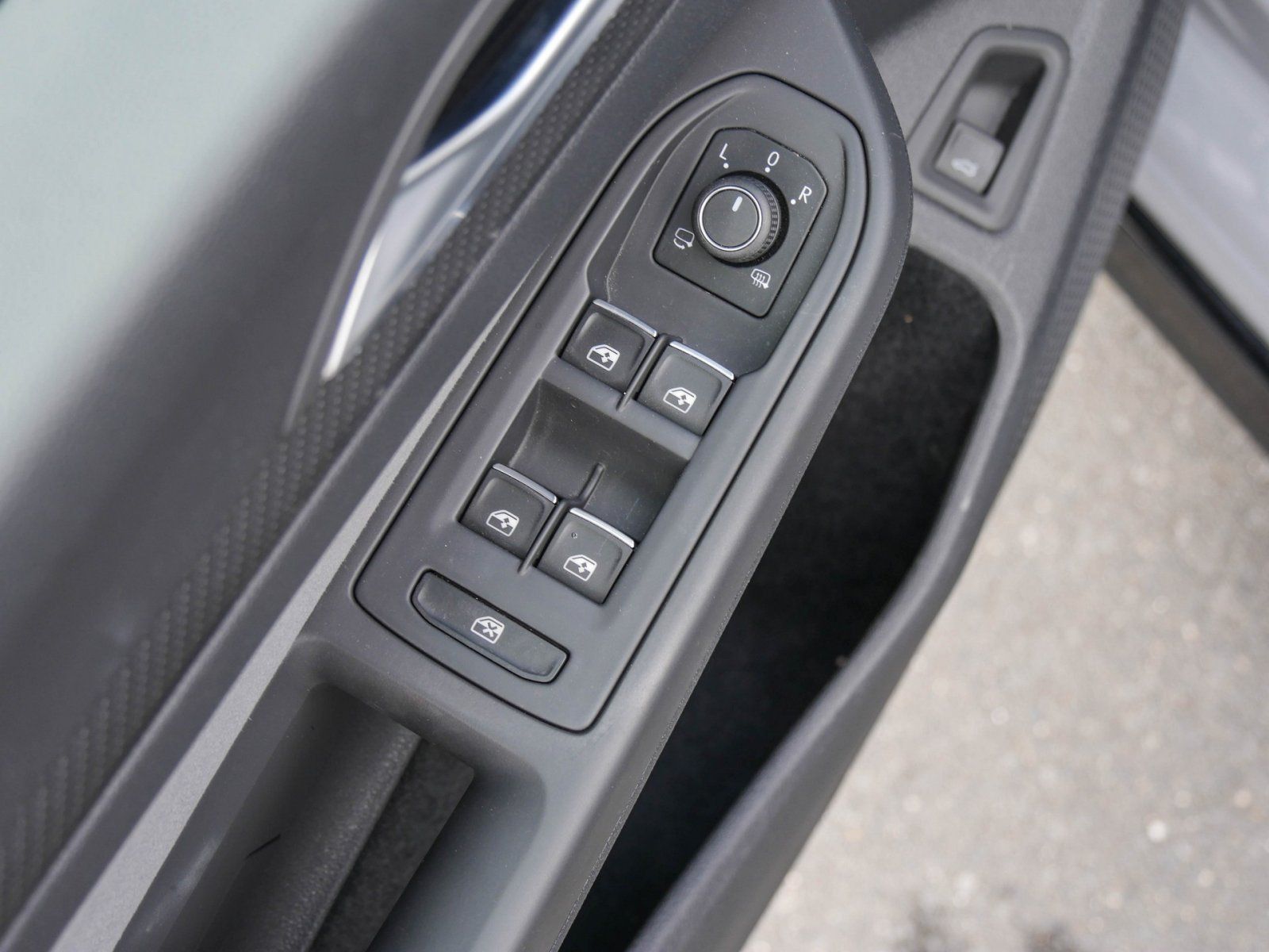 Volkswagen Golf - Bild 14