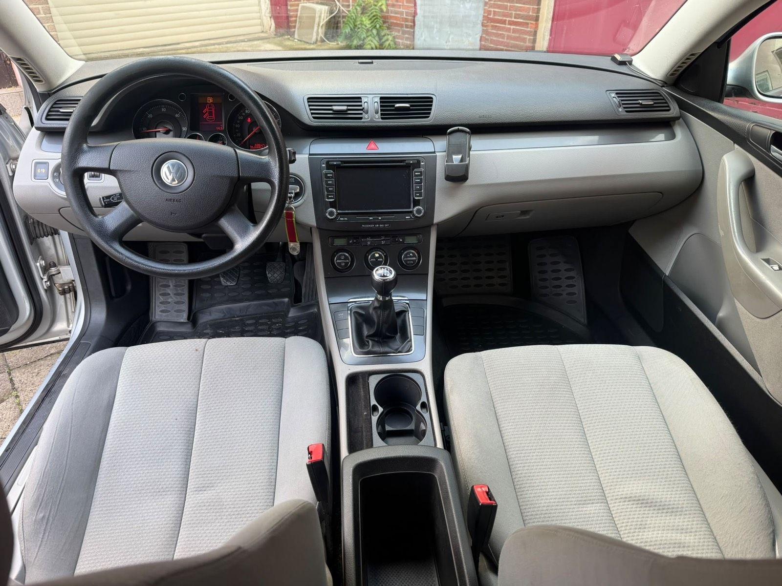 Volkswagen Passat 2006 — photo 6