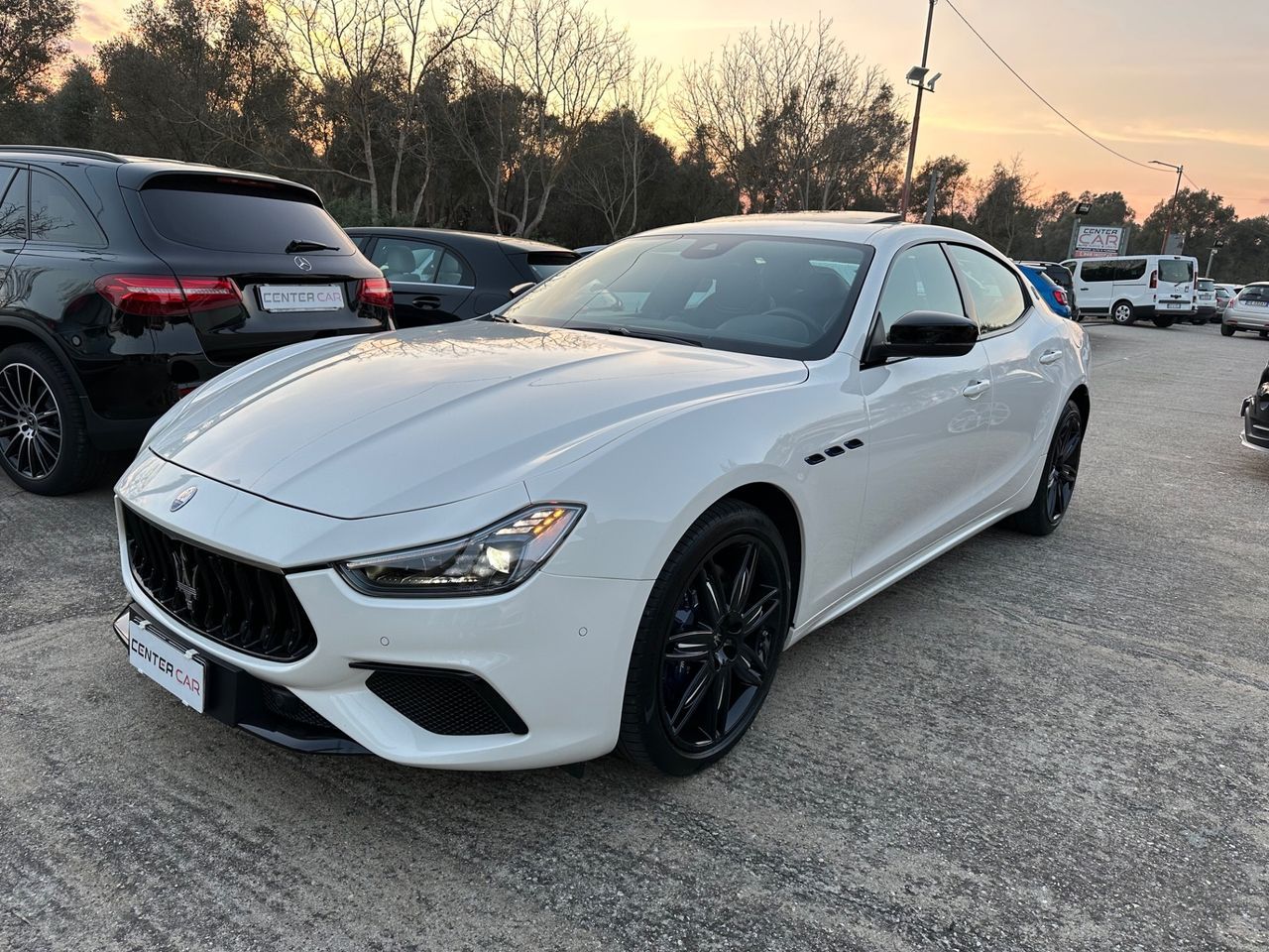 Maserati Ghibli L4 330 CV MHEV Gransport imagem 3