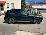 BMW X5 xDrive40d - - BMW X5: 4.4