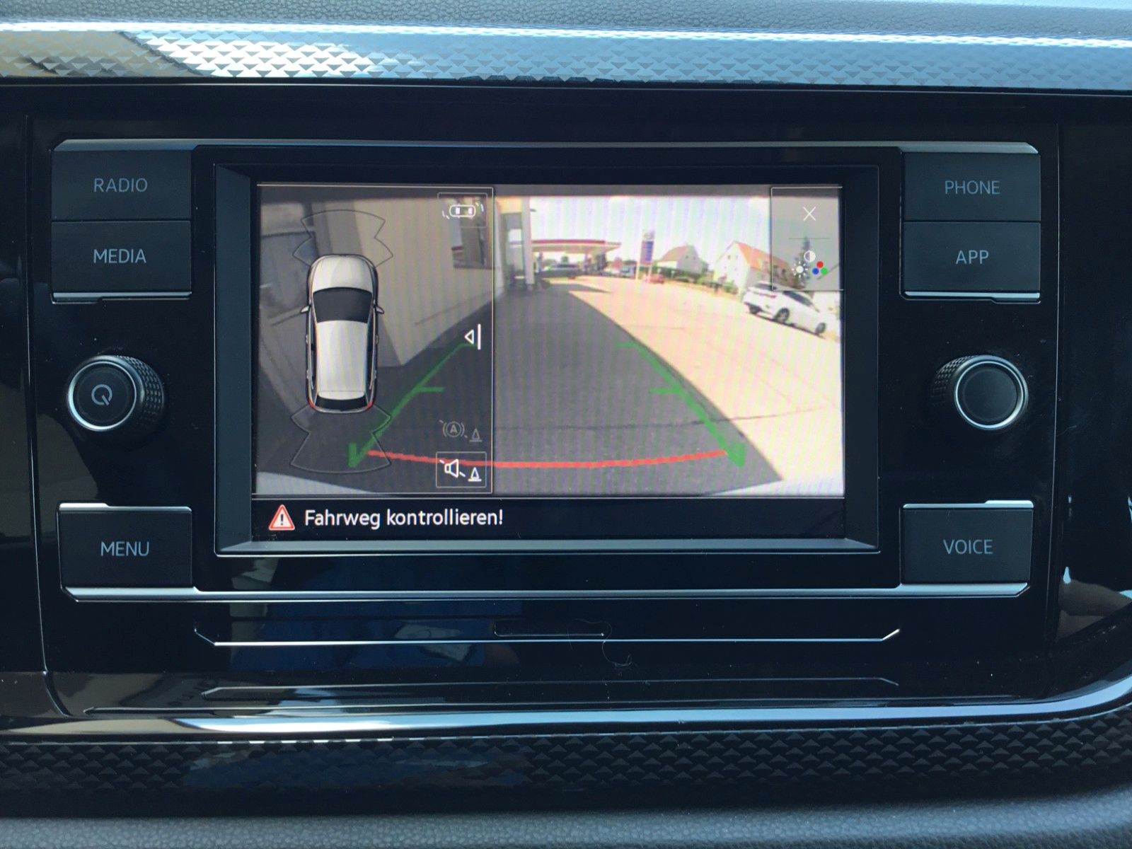 Fahrzeugabbildung Volkswagen Polo 1.0 TSI Life+LED+Sitzheizung+AppConnect