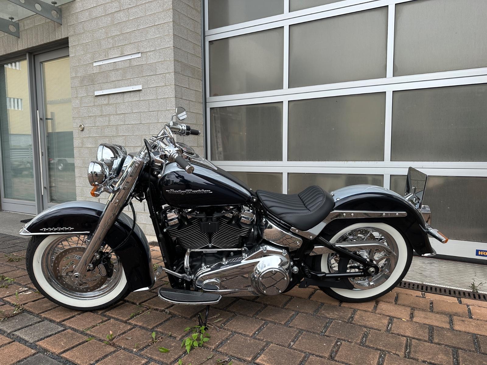 Harley-Davidson Deluxe Softtail Neuzustand