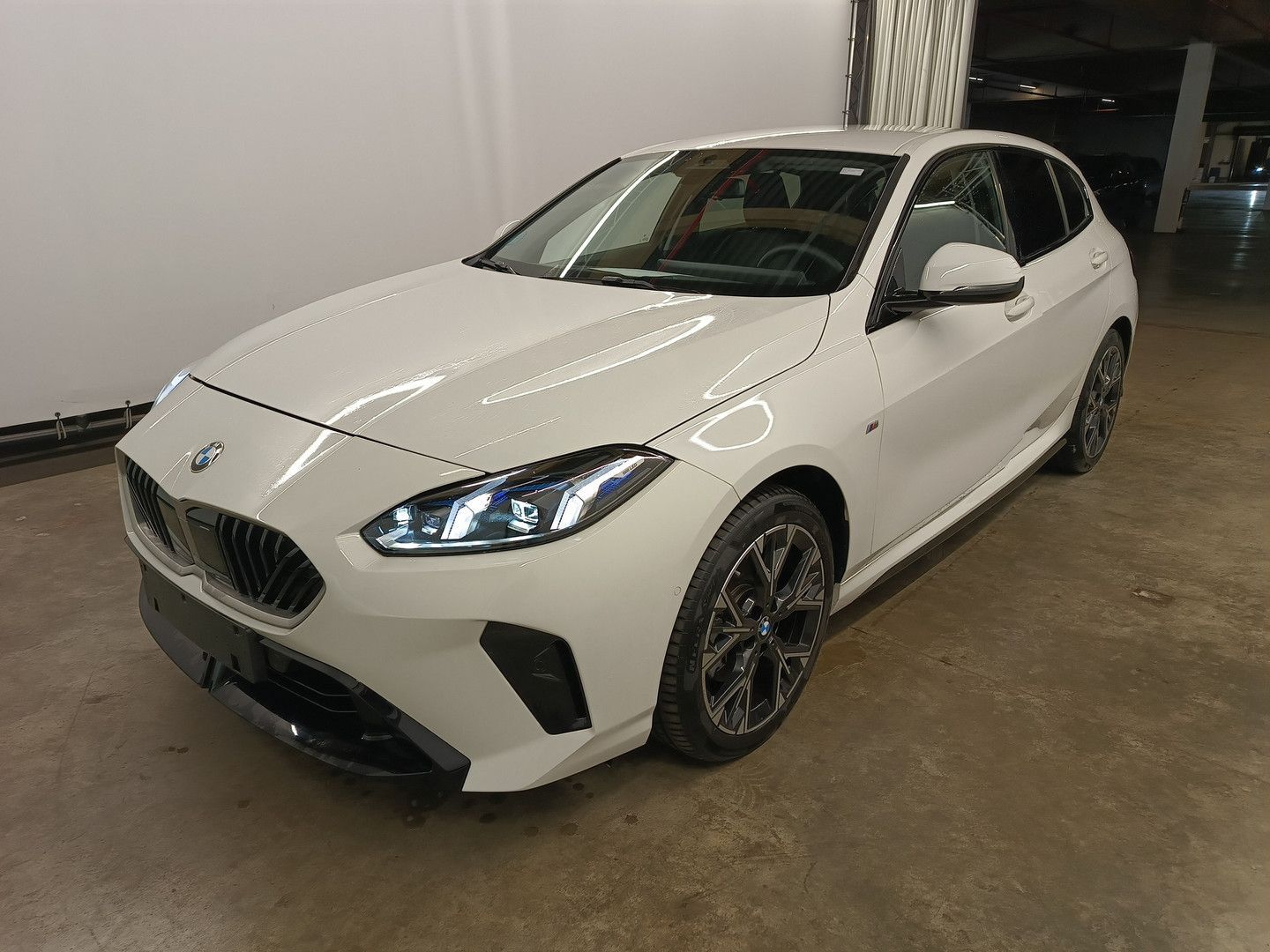 BMW 120 F70 - d Hatch M Sport Design F70 - d Hatch M
