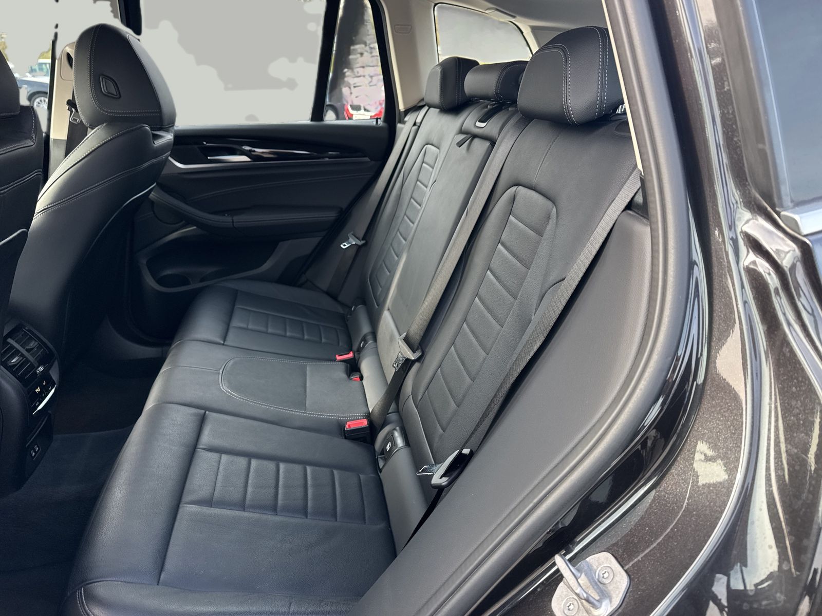 BMW X3 xDrive20d HiFi DAB WLAN Komfortzg. Klimaaut. foto 17