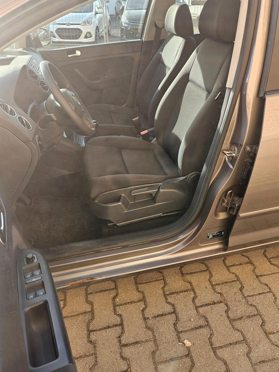 Volkswagen Golf Plus 2011 — photo 9