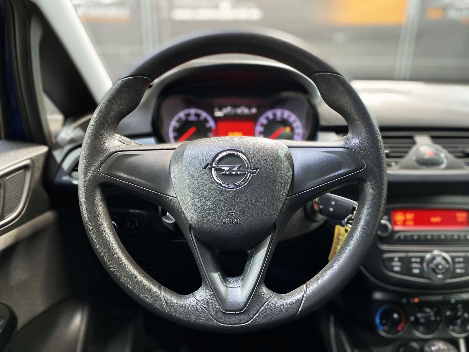 Fahrzeugabbildung Opel Corsa Selection