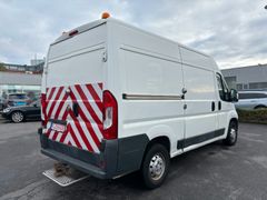 Fahrzeugabbildung Peugeot Boxer, 3.0,HDi 180 Hochraum 335 L2H2 AHK