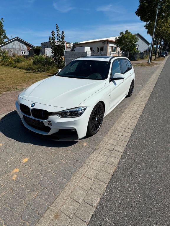 Image of BMW 320