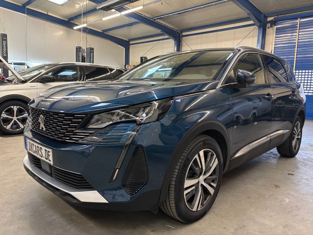 Peugeot 5008 Allure KAMERA 180° LED 7-Sitze