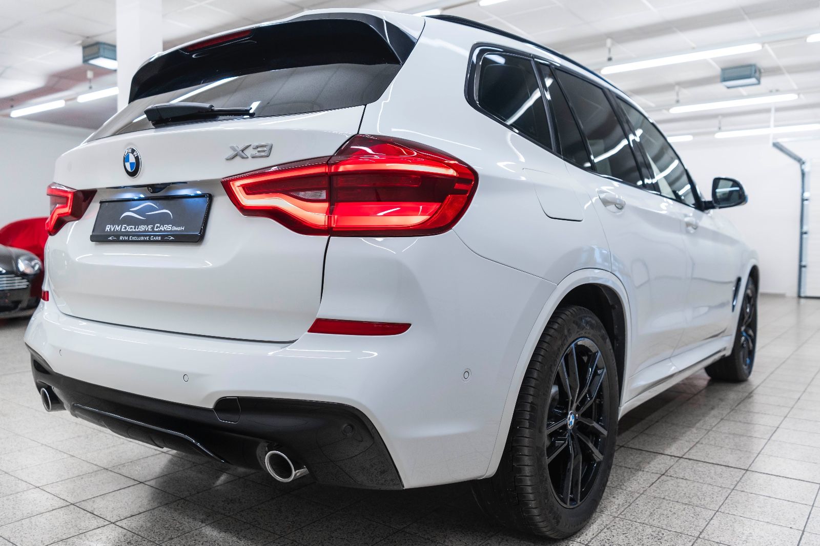 Fahrzeugabbildung BMW X3 Sdrive18D M-SPORT KAM NAV LED RDK LEDER TEMPO