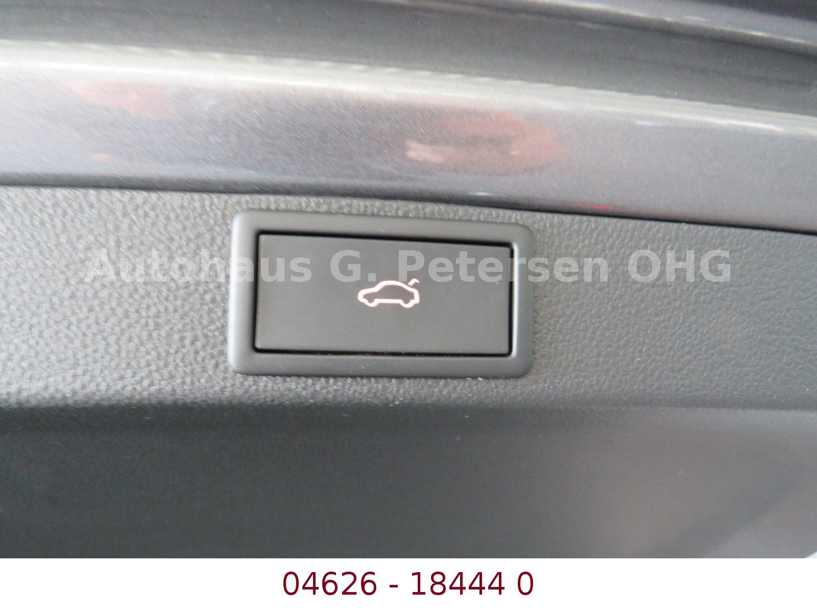 Fahrzeugabbildung SKODA Octavia Combi*AHK*Navi*Kamera*Automatik*
