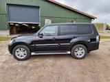 Mitsubishi Pajero 3,2 DI-D 4WD SUV-Star - Mitsubishi Pajero: 4.4