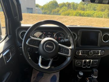 Jeep Wrangler - 11