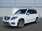 Mercedes-Benz GLK 350 4Matic - Mercedes-Benz GLK 350 mit Benzin-Antrieb: Automatik