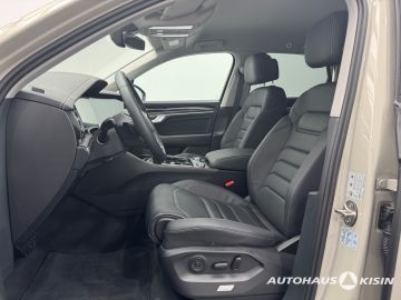 Volkswagen Touareg - 5
