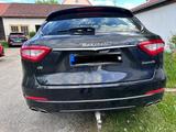 Maserati Levante Diesel 3.0 V6 202kW 4x4 Auto -Q4 - Maserati Levante von privat