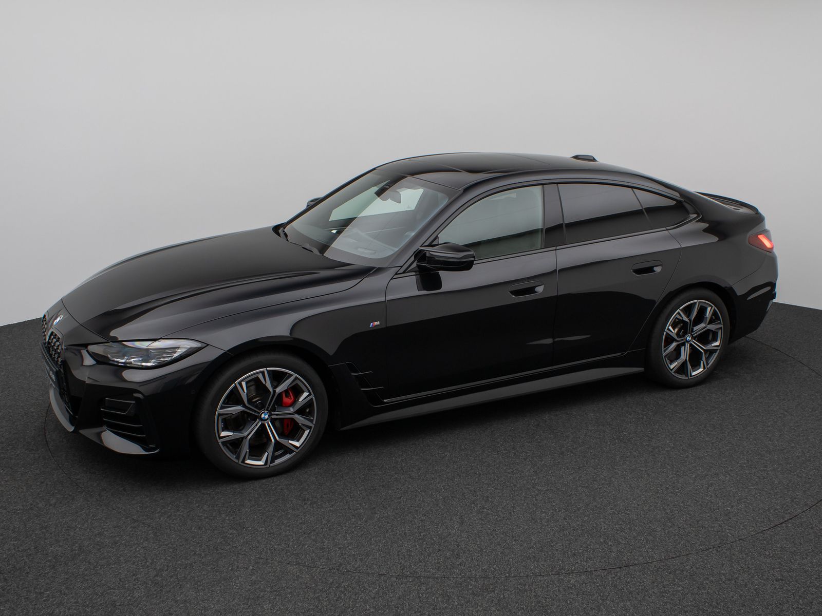 Fahrzeugabbildung BMW M440i Gran Coupé Kamera Glasdach HUD DAB H/K 19"