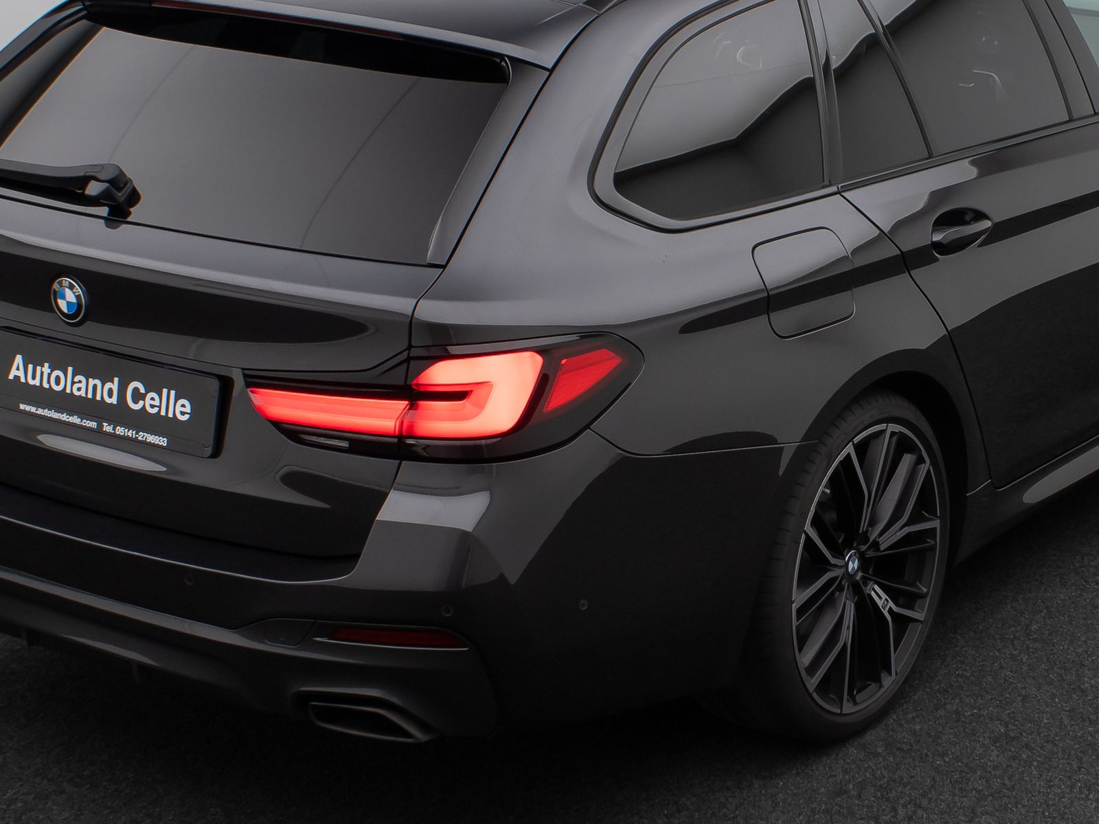 Fahrzeugabbildung BMW 530d xD M Sport DAB CockPitPro PDC Alarm 20Zoll