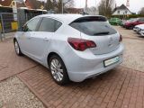 Opel AstraJ OPC Exklusiv Schiebedach/Navi/Leder/Xenon - Opel Astra mit Diesel-Antrieb: Limousine, Klimaautomatik