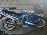 Suzuki GSXR1100 - SUZUKI 1991 GSXR 1100