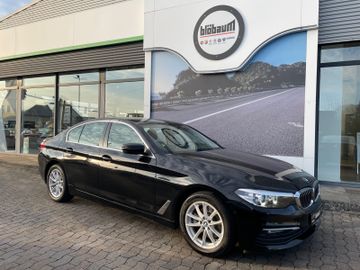 Fahrzeugabbildung BMW 520 d Lim Aut. Navi Leder LED Temp. RFK uvm.