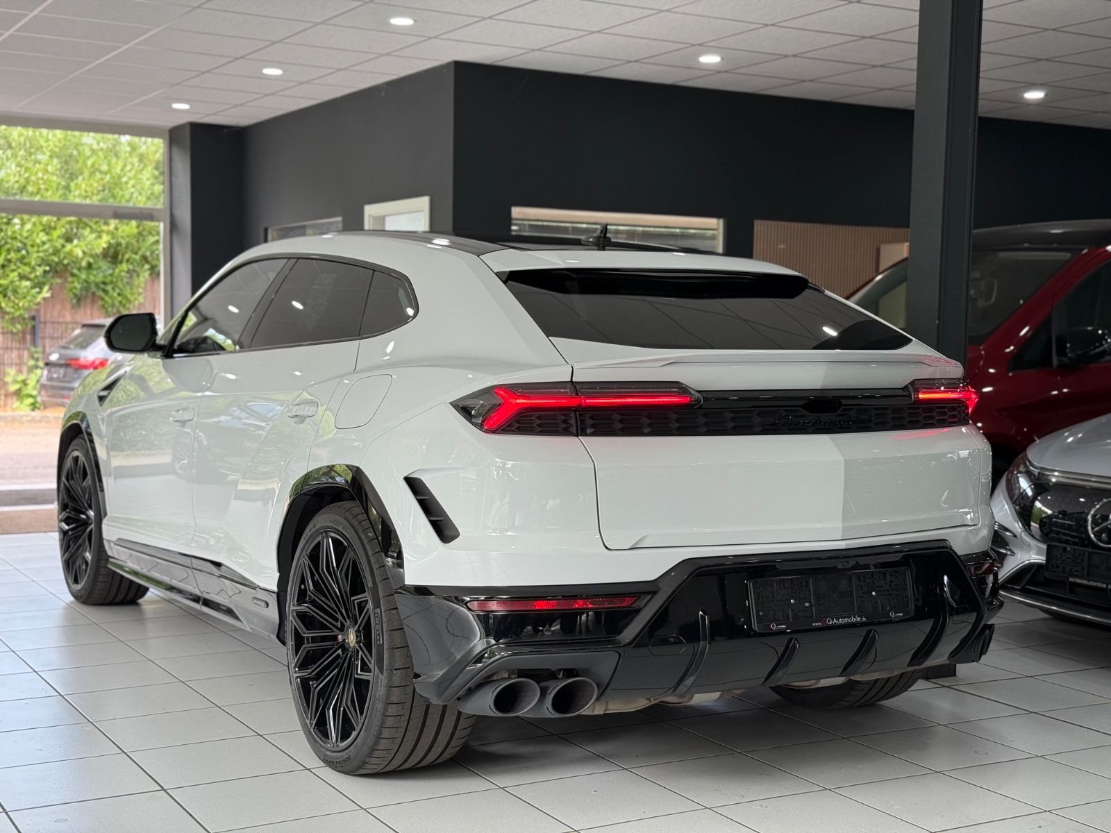 Lamborghini Urus SE PANO MASSAGE 360 B&O 3D 23 CARBON foto 3