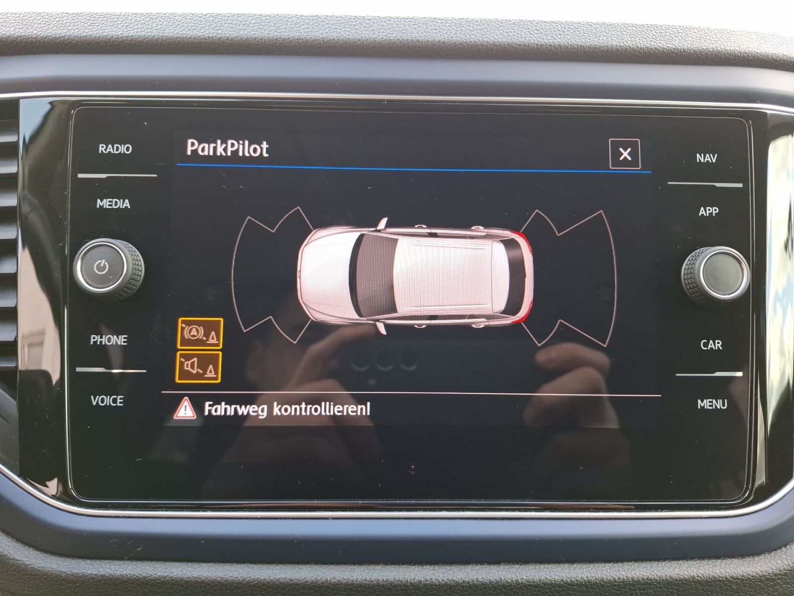 Fahrzeugabbildung Volkswagen T-Roc TSI United Navi ACC PDC SH LM