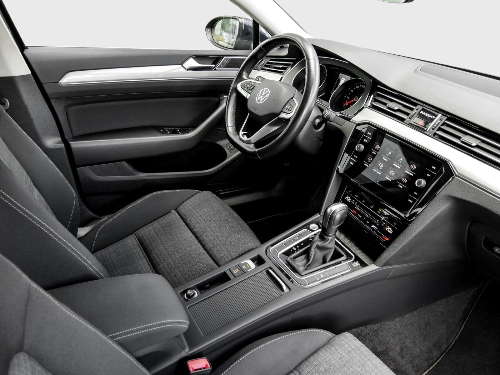 Volkswagen Passat Variant Business 2.0 TDI DSG AHK Navi Kam imagem 3