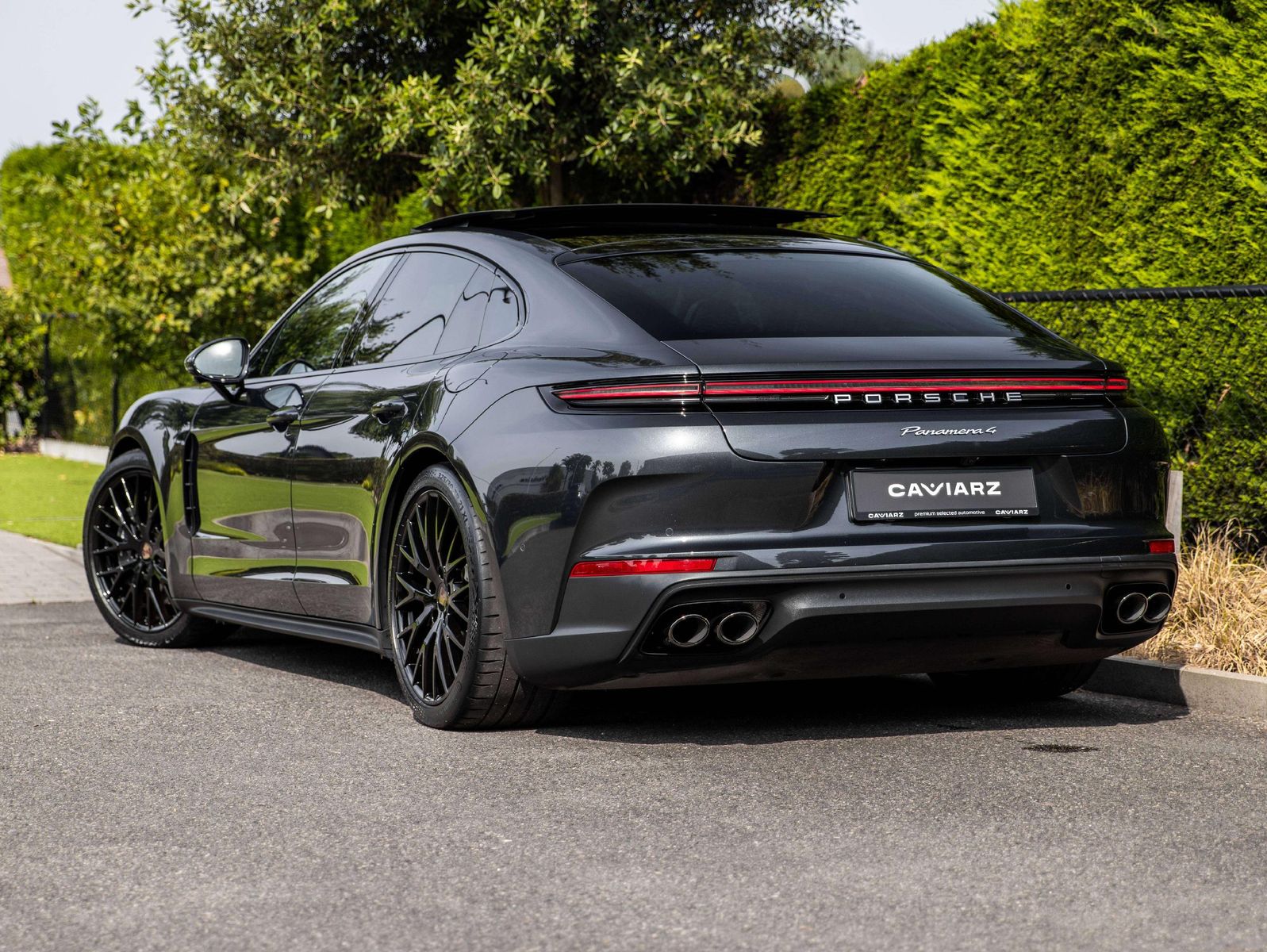 Porsche Panamera 4 E-HYBR SPORTUITL/MATRIX/AIR/21 /PANO/ imagem 2