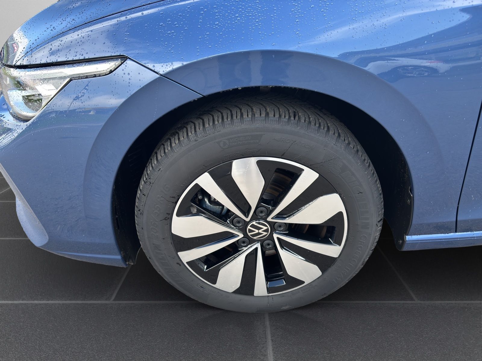 Volkswagen Golf - Bild 9