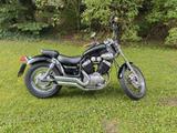 Yamaha Virago XV 535 - YAMAHA 1995 VIRAGO 535