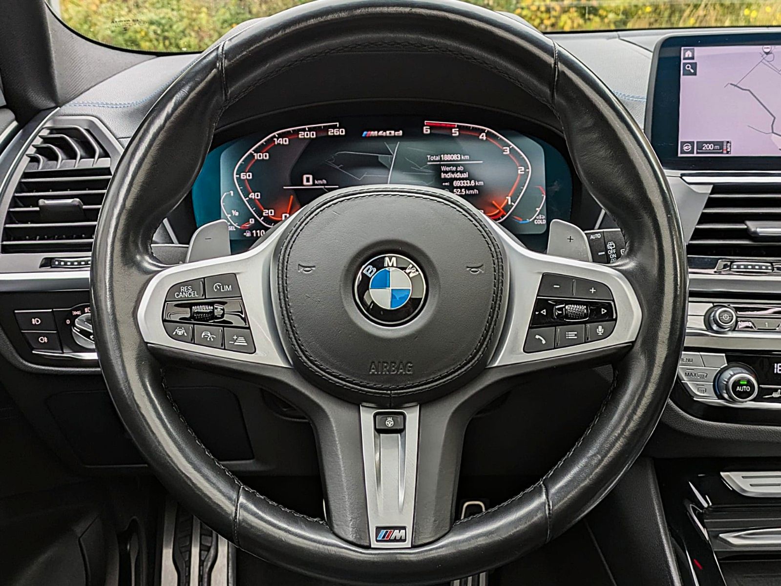 Fahrzeugabbildung BMW X3 M40d SAG*LEDER*PANO*H/K SOUND*ACC*CAM*20"VOLL