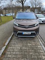 Toyota Proace (Verso) 2,0-l-D-4D 130kW L2 Executive... - Toyota Proace (Verso) Gebrauchtwagen in München