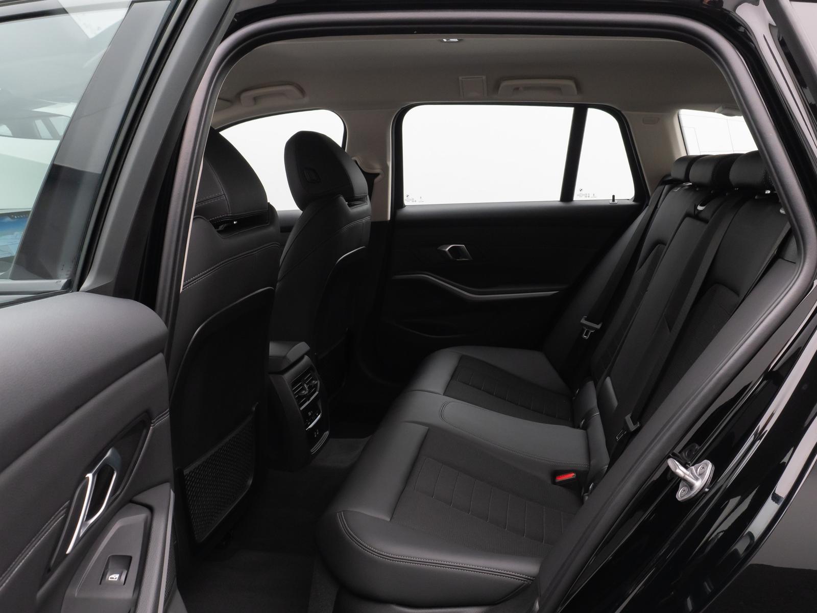 BMW 320 d Kamera DAB HiFi Leder Komfort Sport LED, миниатюра 26