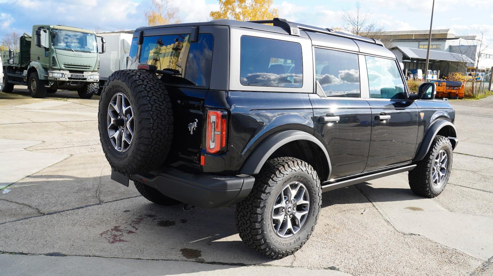 Ford Bronco Badlands 2.7L V6 AT 4x4 360Kam Navi B&O