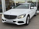 Mercedes-Benz C 220 d BT AVANTGARDE Navi LED Business Paket - Mercedes-Benz C 220 mit Diesel-Antrieb: Limousine