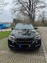 BMW X5 xDrive50i - - BMW X5 in Karlsruhe